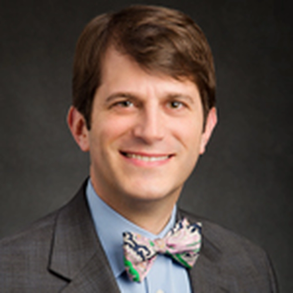 Kirk Sanders receives Excellence in Undergraduate Teaching Award